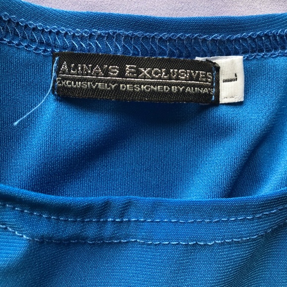 Beautiful Sheer, Open Front Jacket With 2 Colour Ccordinated Blouses - Picture 10 of 11